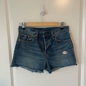Levi’s Size 28 Button Fly Shorts